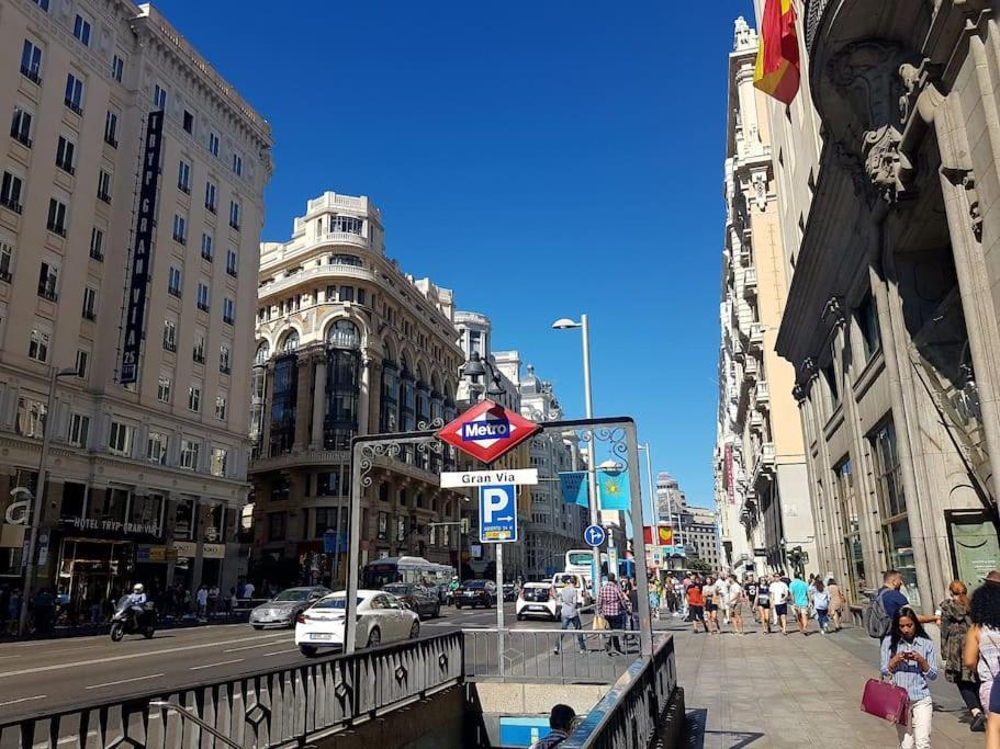 Downtown Madrid - Gran Via - Business Ready Appartement Buitenkant foto